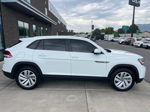 Used 2023 Volkswagen Atlas Cross Sport SE w/ Panoramic Sunroof Package AWD/4WD image 6