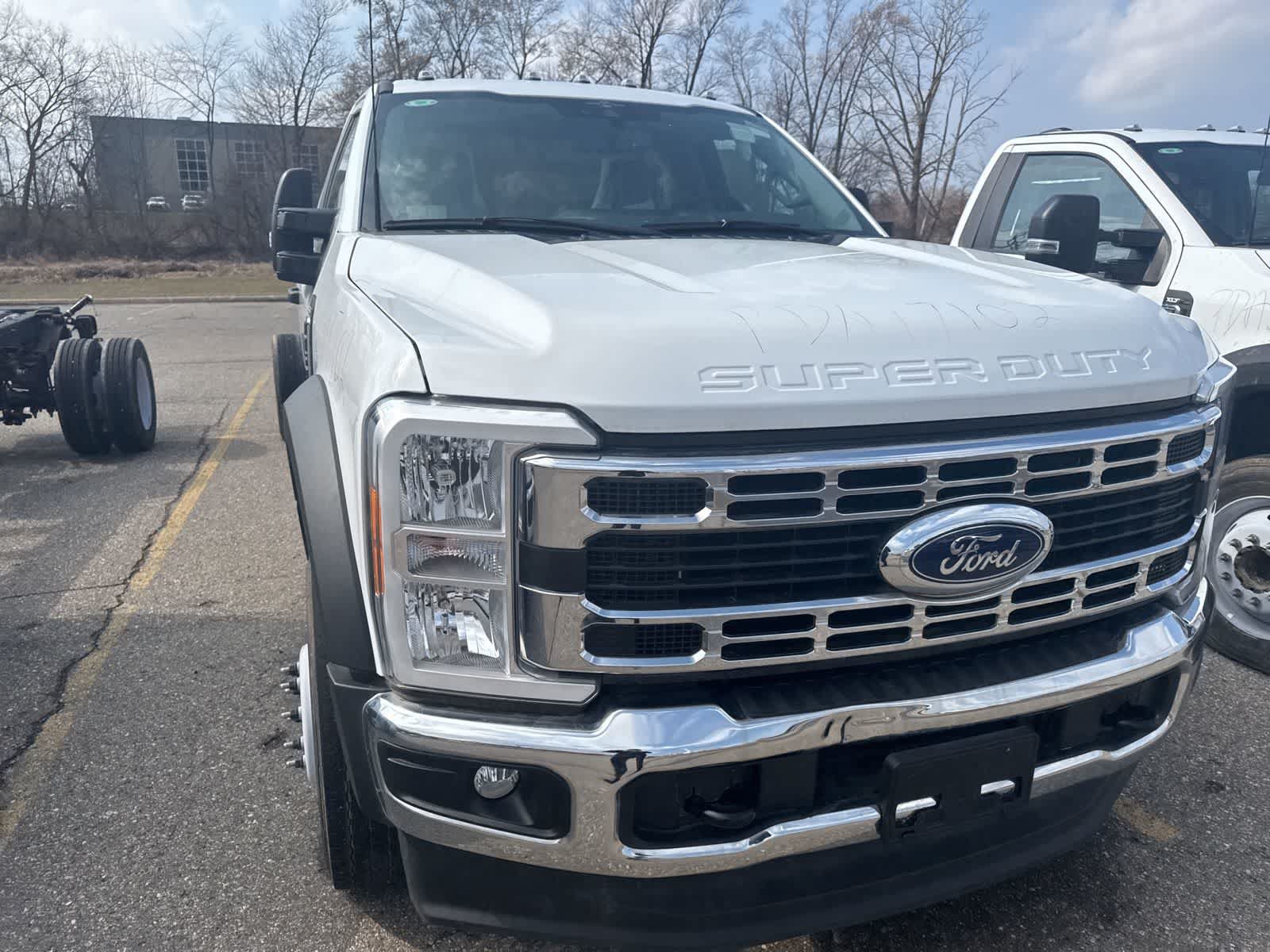 Used 2023 Ford F450 XLT w/ XLT Value Package RWD image 16
