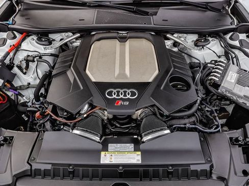 Used 2021 Audi RS 6 w/ Executive Package AWD/4WD image 32