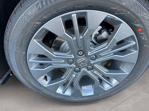 New 2026 Honda Odyssey Touring image 14