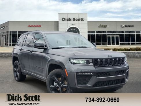 New 2026 Jeep Grand Cherokee Limited w/ Limited Altitude Package AWD/4WD image 1