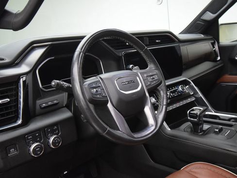 Used 2023 GMC Sierra 1500 Denali Ultimate AWD/4WD image 16
