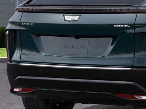 New 2026 Cadillac Lyriq Luxury image 14