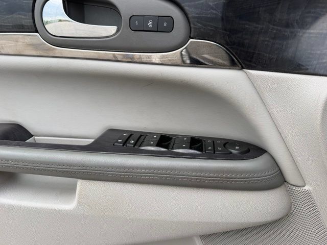Used 2015 Buick Enclave Premium w/ Trailering Package FWD image 21