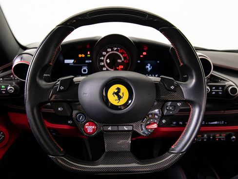 Certified 2020 Ferrari F8 Tributo RWD image 11