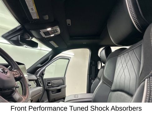 Used 2025 RAM 2500 Limited AWD/4WD image 33