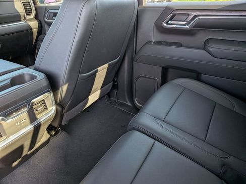 Used 2024 Chevrolet Silverado 1500 LTZ w/ LTZ Premium Package AWD/4WD image 34