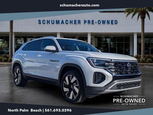Certified 2026 Volkswagen Atlas Cross Sport SE FWD image 1