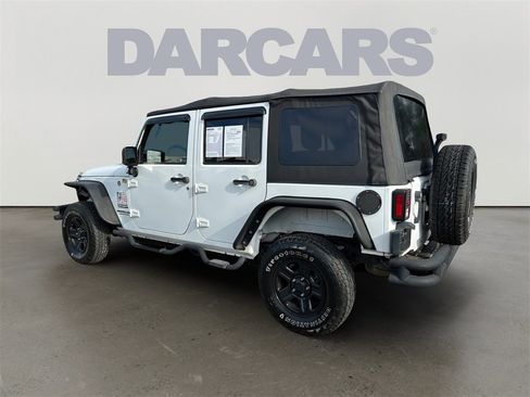 Used 2016 Jeep Wrangler Unlimited Sport image 5