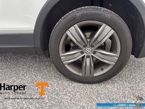 Used 2019 Volkswagen Tiguan SEL Premium image 20