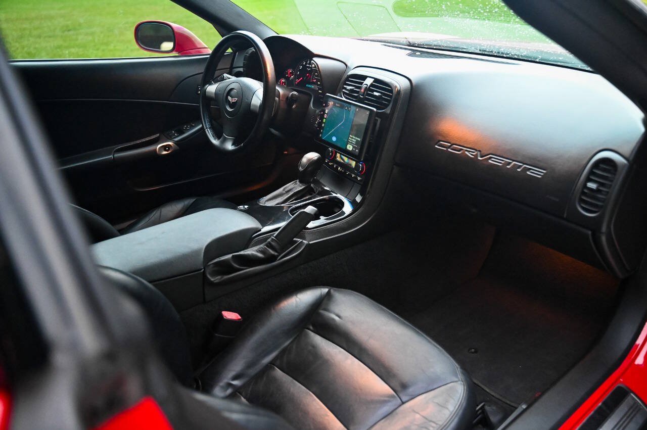 Used 2008 Chevrolet Corvette Coupe RWD image 90
