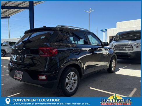 Used 2020 Hyundai Venue SEL w/ Convenience Package image 4