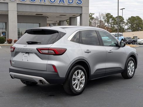 Certified 2023 Ford Escape Active image 2