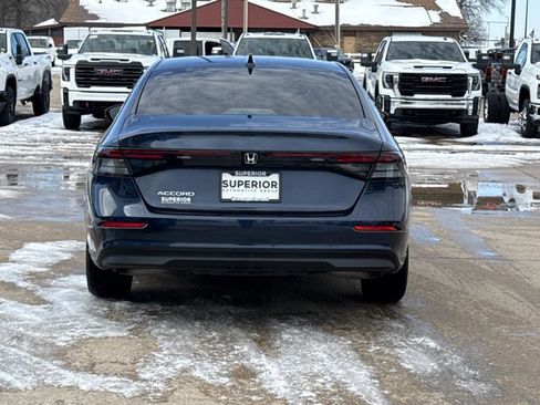 Used 2024 Honda Accord EX image 4