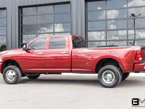 Used 2015 RAM 3500 Tradesman w/ Chrome Appearance Group AWD/4WD image 5