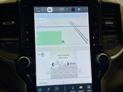 Used 2023 RAM 2500 Laramie image 9