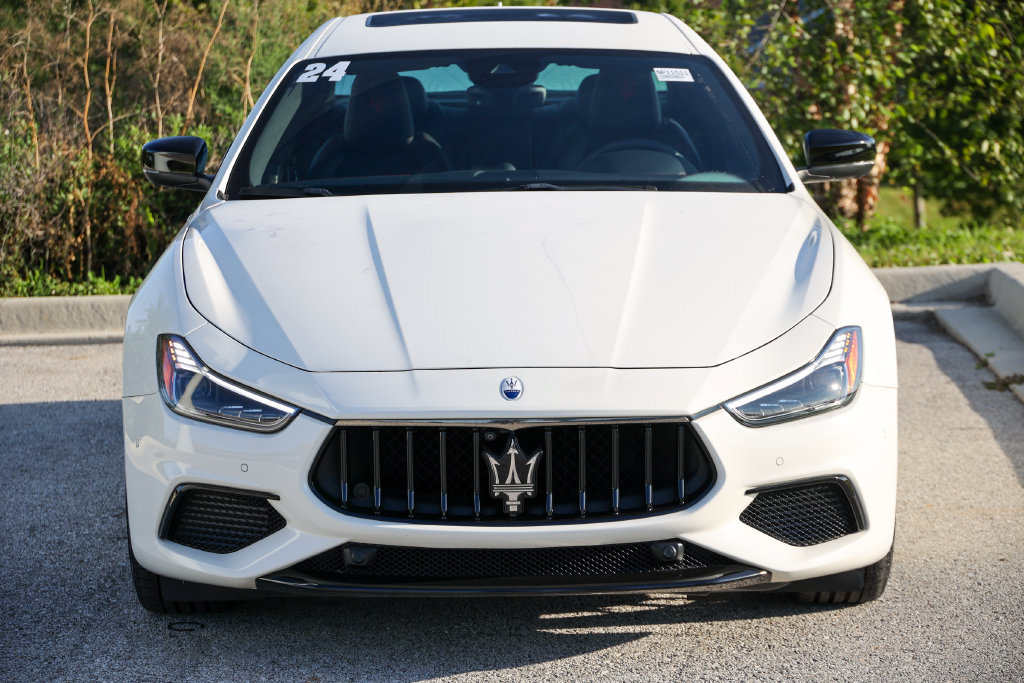 Used 2024 Maserati Ghibli Modena Ultima Q4 AWD/4WD image 24