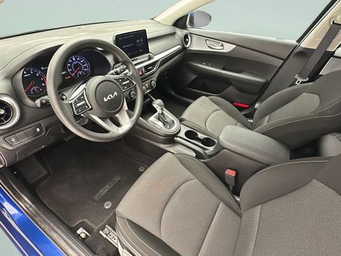 Used 2023 Kia Forte LXS FWD image 11