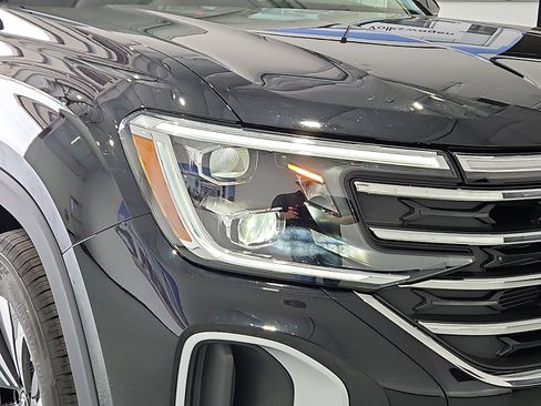 New 2026 Volkswagen Atlas SE image 6