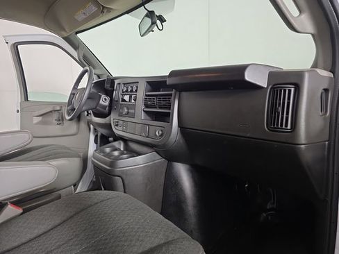 Used 2024 GMC Savana 2500 w/ Driver Convenience Package RWD image 16