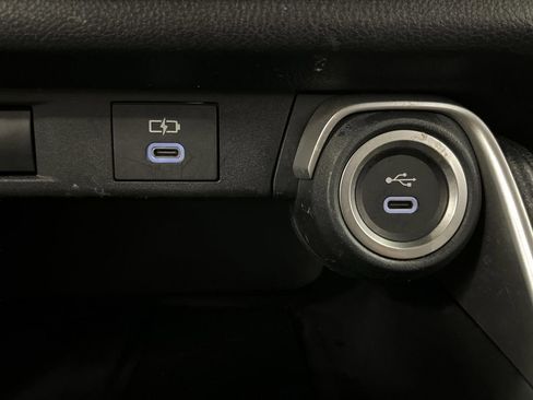 Used 2024 Toyota Grand Highlander XLE image 24