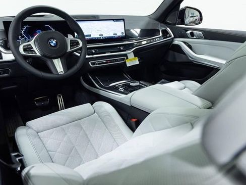 New 2027 BMW X7 xDrive40i AWD/4WD image 22
