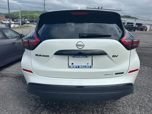 Used 2023 Nissan Murano SV w/ SV Midnight Edition Package FWD image 4