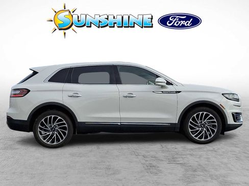 Used 2020 Lincoln Nautilus Reserve image 7