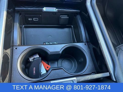 Used 2022 GMC Yukon Denali image 33