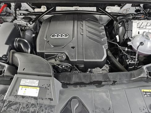 Used 2023 Audi Q5 2.0T Prestige w/ Prestige Package AWD/4WD image 16