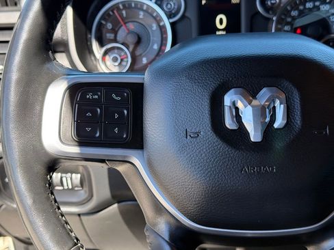 Used 2020 RAM 2500 Big Horn w/ Level 1 Equipment Group AWD/4WD image 16