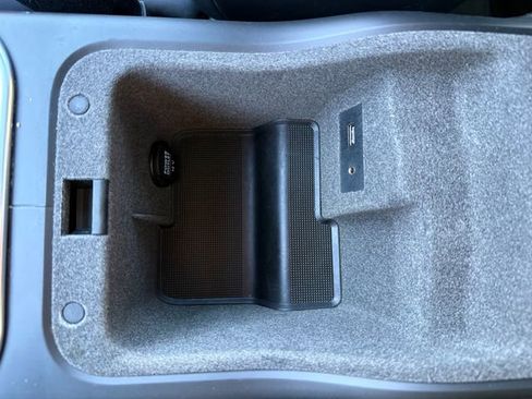 Used 2014 Porsche Cayenne w/ Basic Package image 27