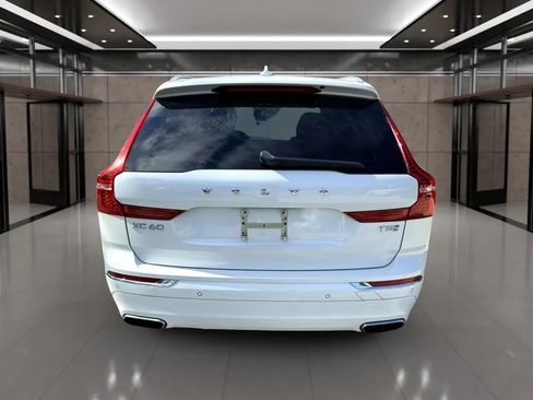 Used 2020 Volvo XC60 T5 Inscription FWD image 4