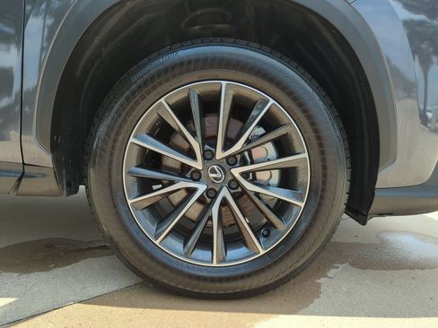 Used 2024 Lexus NX 250 FWD w/ Towing Package (2000 Lbs) image 26