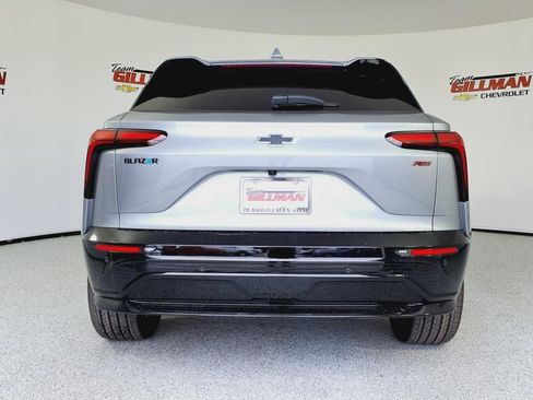 New 2025 Chevrolet Blazer EV RS image 5