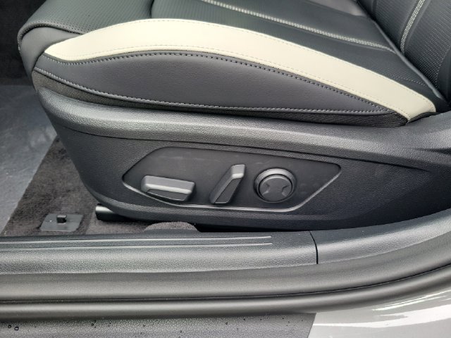 New 2026 Kia K5 GT-Line w/ GT-Line Premium Package FWD image 16