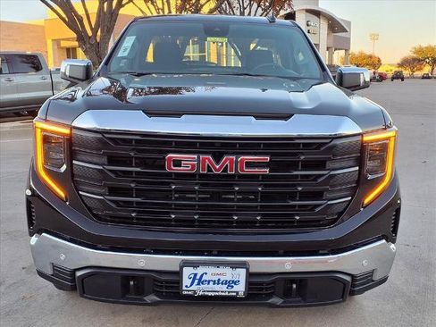 New 2026 GMC Sierra 1500 Pro w/ Pro Value Package image 23