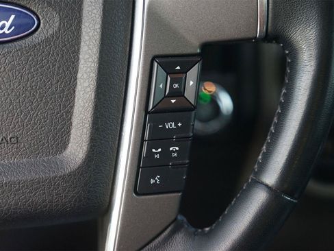 Used 2017 Ford Expedition Platinum RWD image 26