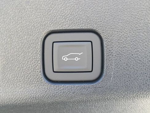 New 2026 Chevrolet Traverse LT FWD image 7