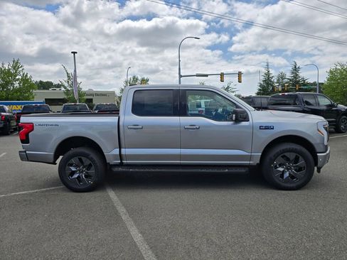 New 2025 Ford F150 Lightning Flash AWD/4WD image 7