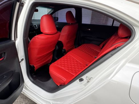 Used 2017 Honda Accord Sport image 28