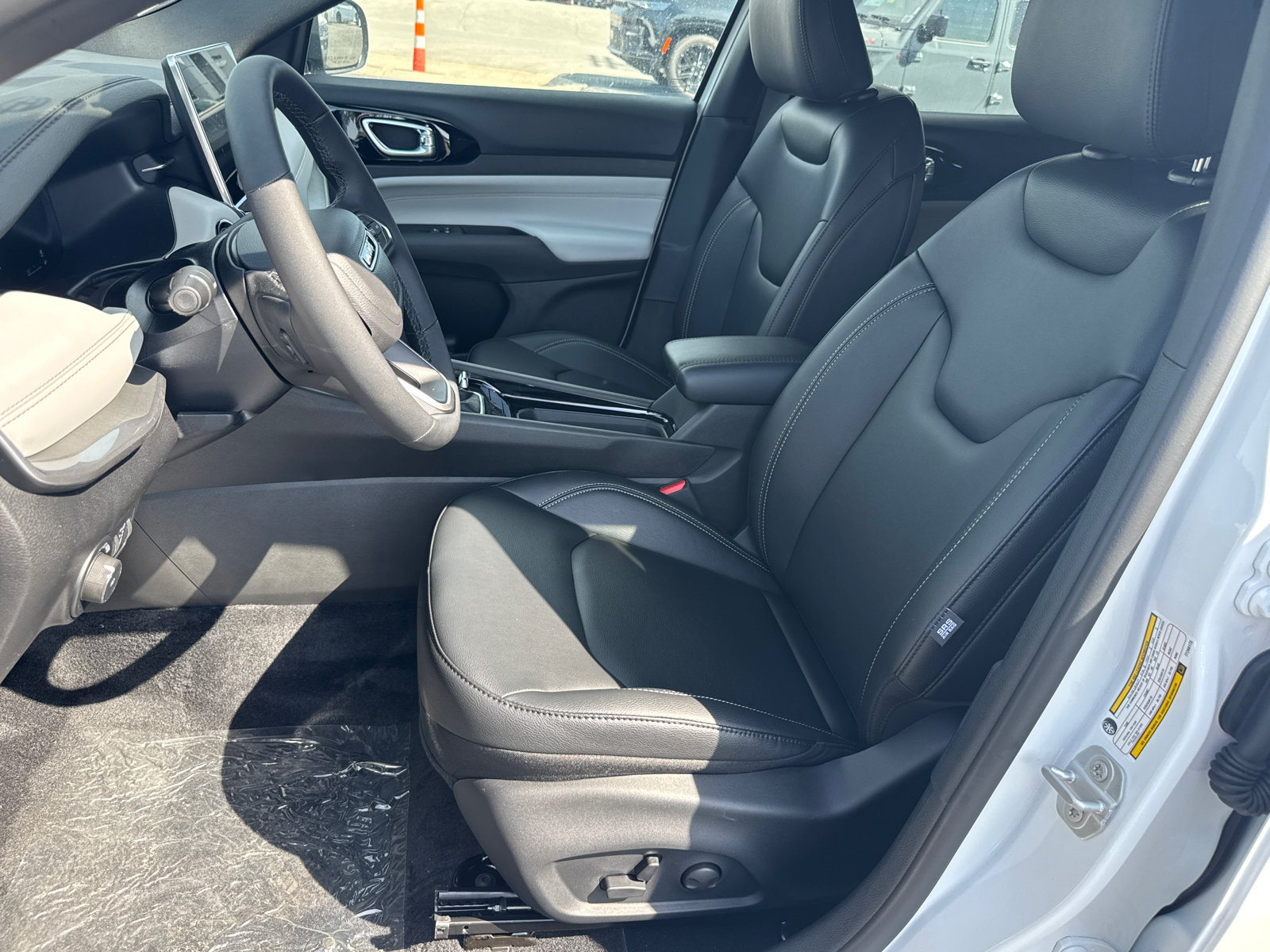 New 2026 Jeep Compass Limited AWD/4WD image 9