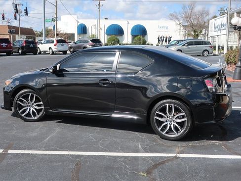 Used 2014 Scion tC image 9