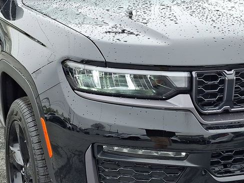 New 2026 Jeep Grand Cherokee Limited image 7