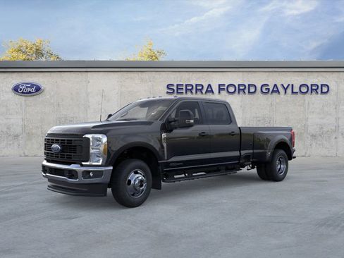 New 2026 Ford F350 XL image 1