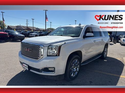 Used 2017 GMC Yukon XL Denali w/ Open Road Package image 4