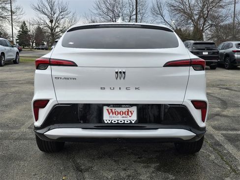 New 2026 Buick Envista Sport Touring image 7