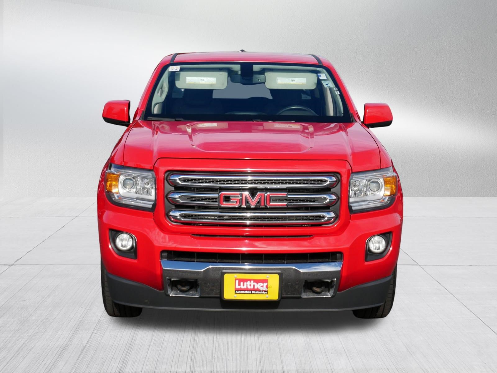Used 2015 GMC Canyon SLE w/ All-Terrain Package AWD/4WD image 2