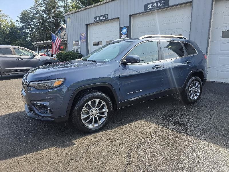 Used 2020 Jeep Cherokee Latitude Plus AWD/4WD image 1