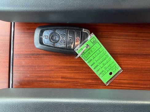 Used 2023 Lincoln Navigator L Reserve w/ Equipment Group 201A image 51